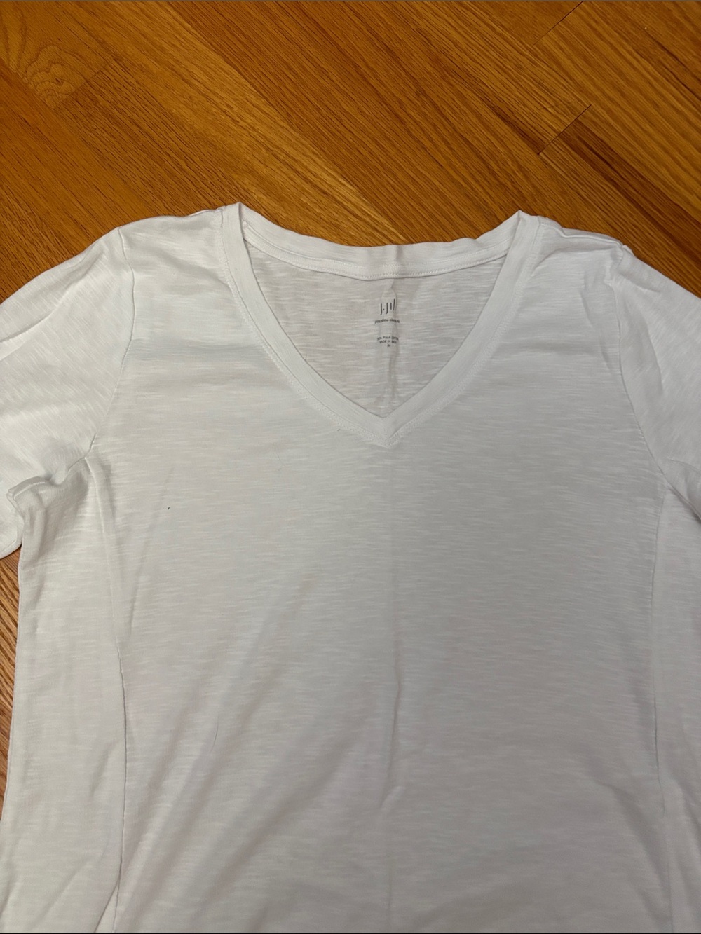 J. Jill White V-Neck Short Sleeve Tee